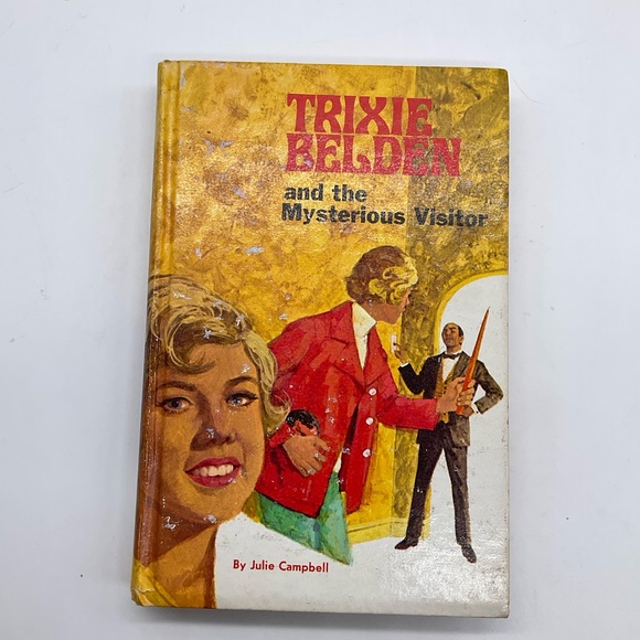 TRIXIE BELDEN HARDCOVER MYSTERIOUS VISITOR - Picture 1 of 10